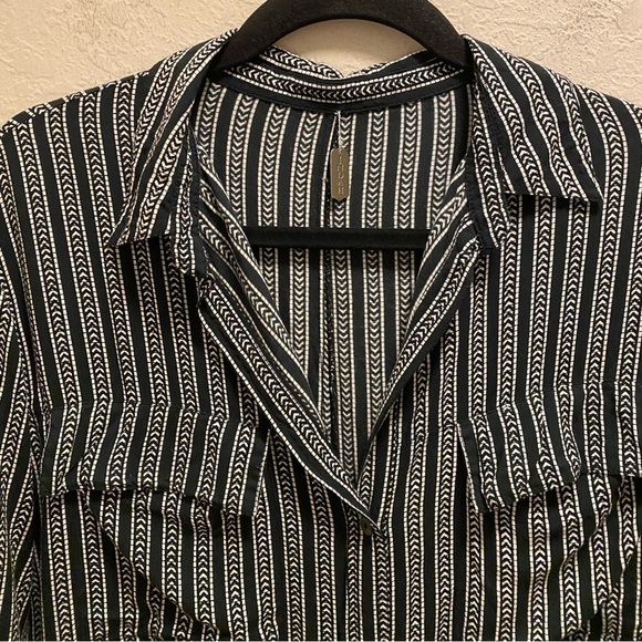 Indah Ironwood Black and White Nobel Stripe Button Front Collared Romper Size XS - Picture 4 of 12